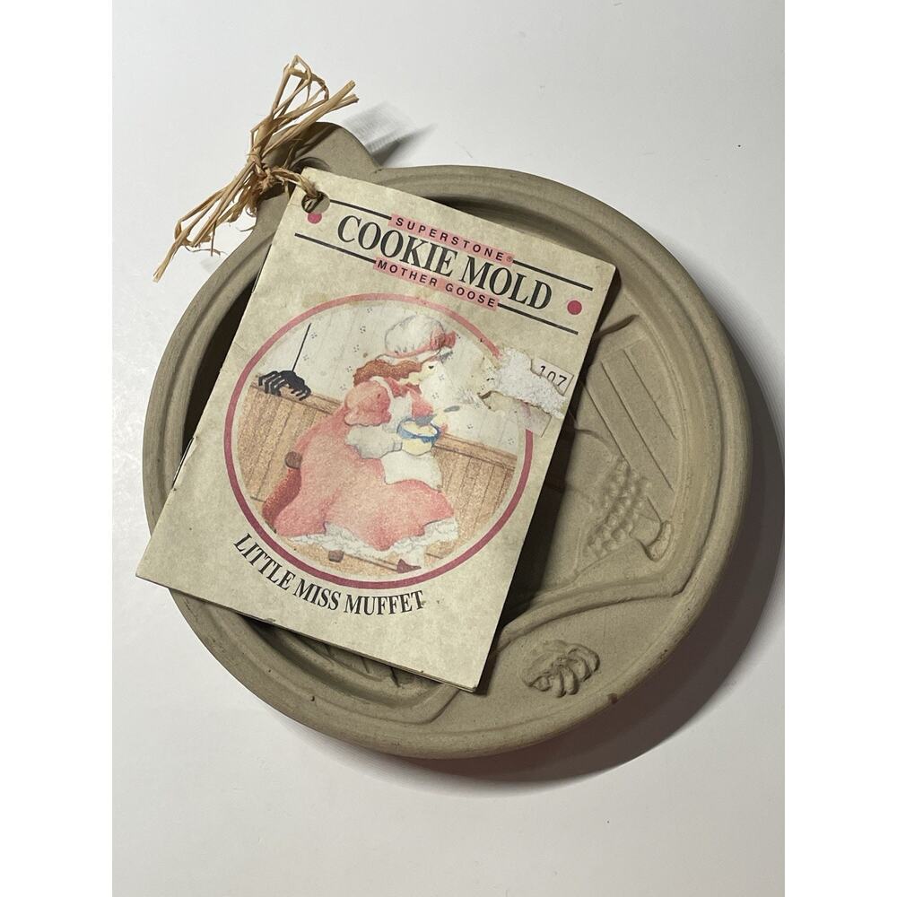 Superstone Sassafras Cookie Mold Little Miss Muffet 1993 Made in USA VINTAGE